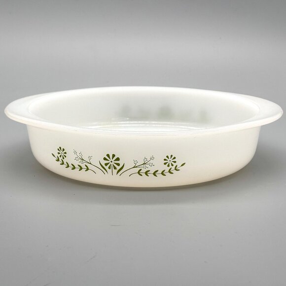 Vintage Glasbake Green Primrose Dream Milk Glass Baking Dish J242 Eight Inch - Picture 1 of 6